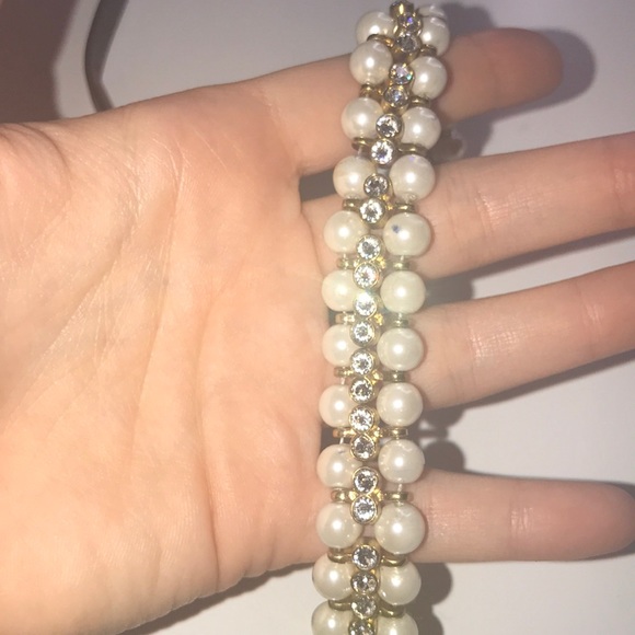 Henri Bendel Choker - Picture 2 of 3